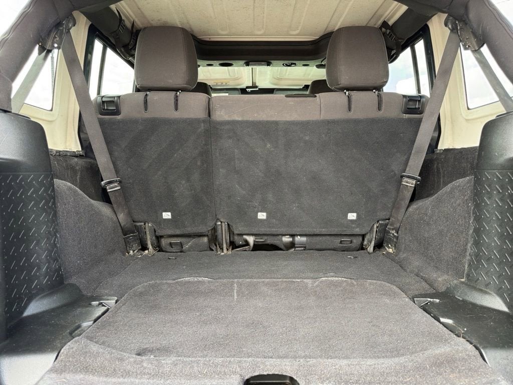 2016 Jeep Wrangler Unlimited Sport