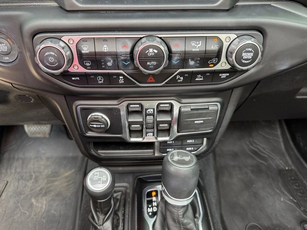 2022 Jeep Wrangler Unlimited Sahara Altitude