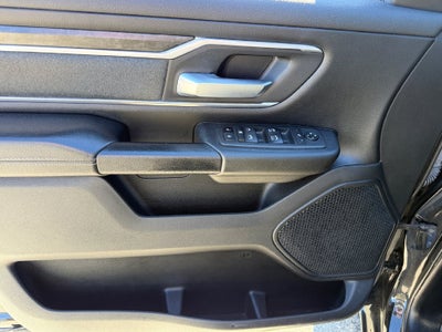 2023 RAM 1500 Big Horn Crew Cab 4x4 5'7" Box