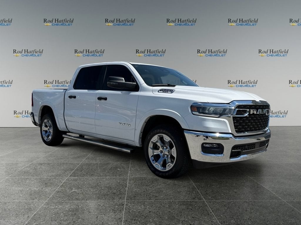 2025 RAM 1500 Big Horn Crew Cab 4x4 5'7" Box