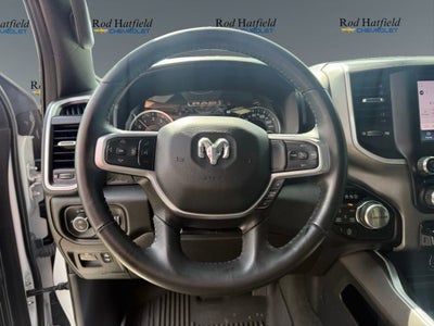 2022 RAM 1500 Big Horn Crew Cab 4x4 5'7" Box