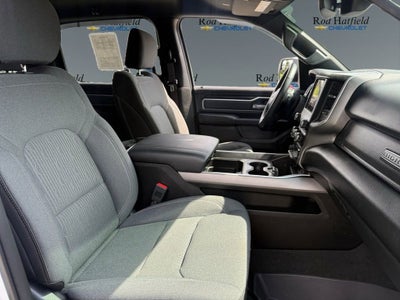 2022 RAM 1500 Big Horn Crew Cab 4x4 5'7" Box