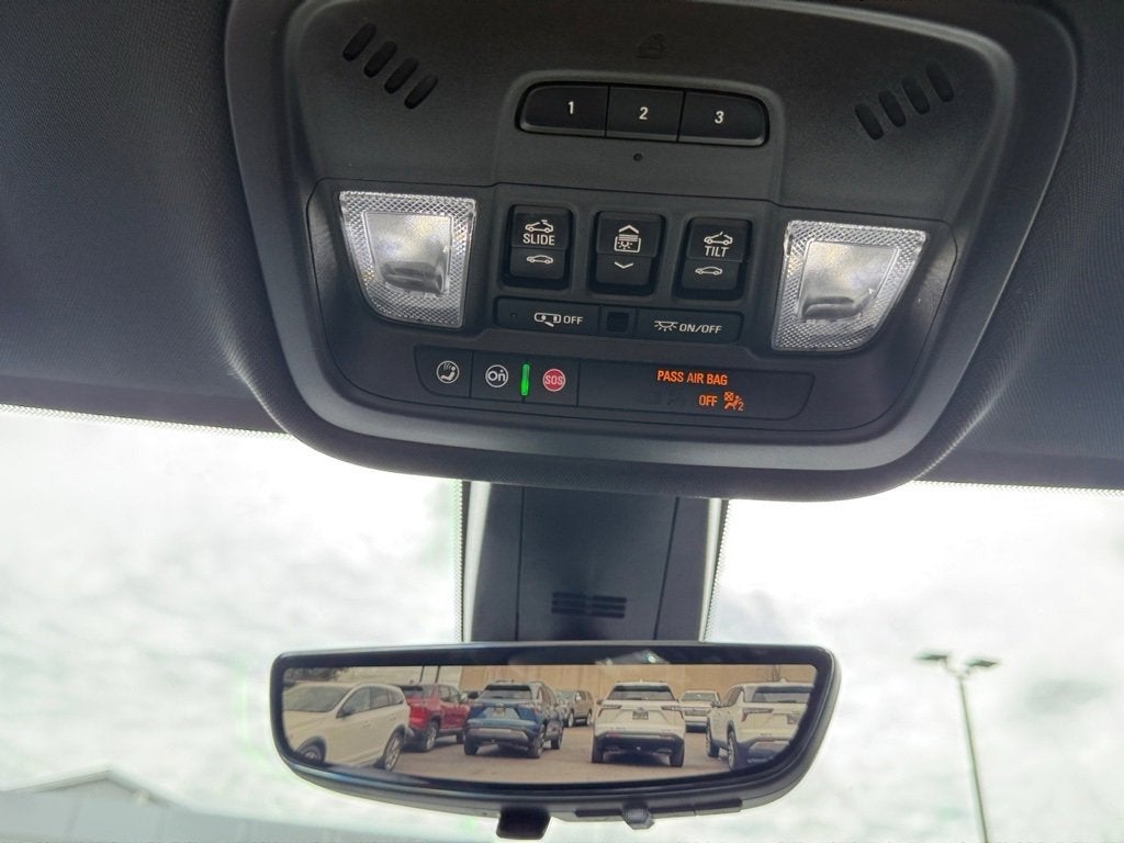 2022 Chevrolet Traverse Premier