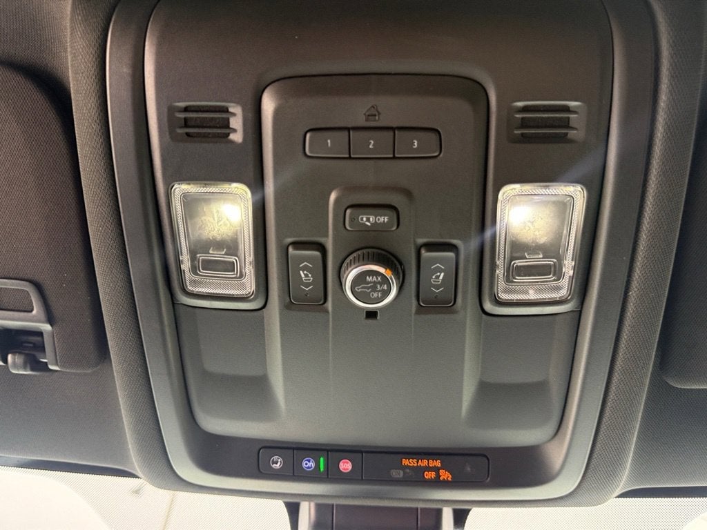 2022 Chevrolet Suburban RST