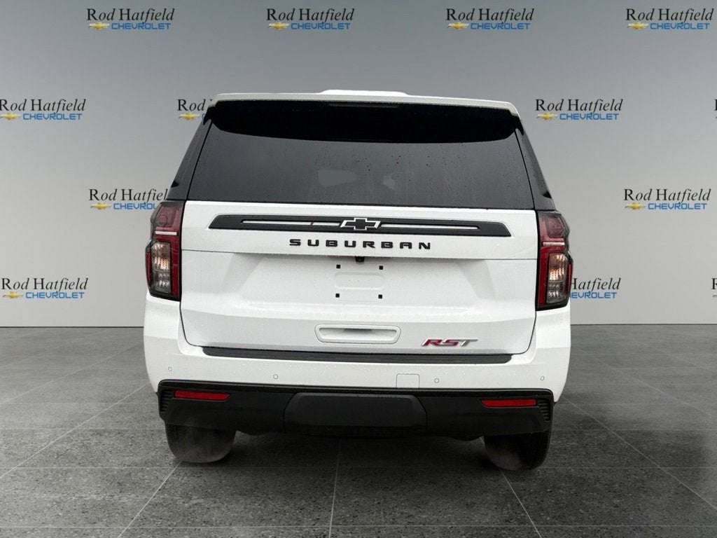 2024 Chevrolet Suburban RST