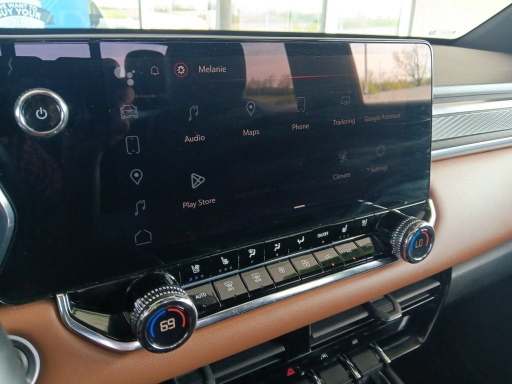 2023 GMC Canyon AT4