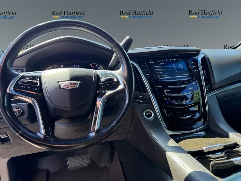 2018 Cadillac Escalade ESV Platinum