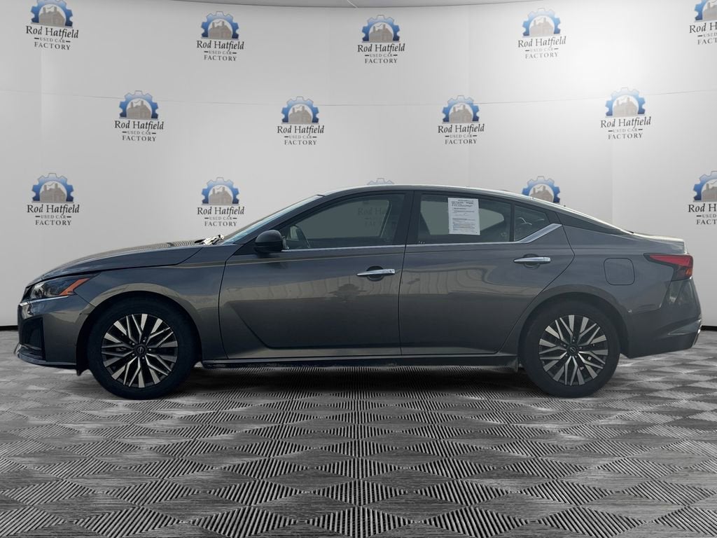 2024 Nissan Altima SV FWD