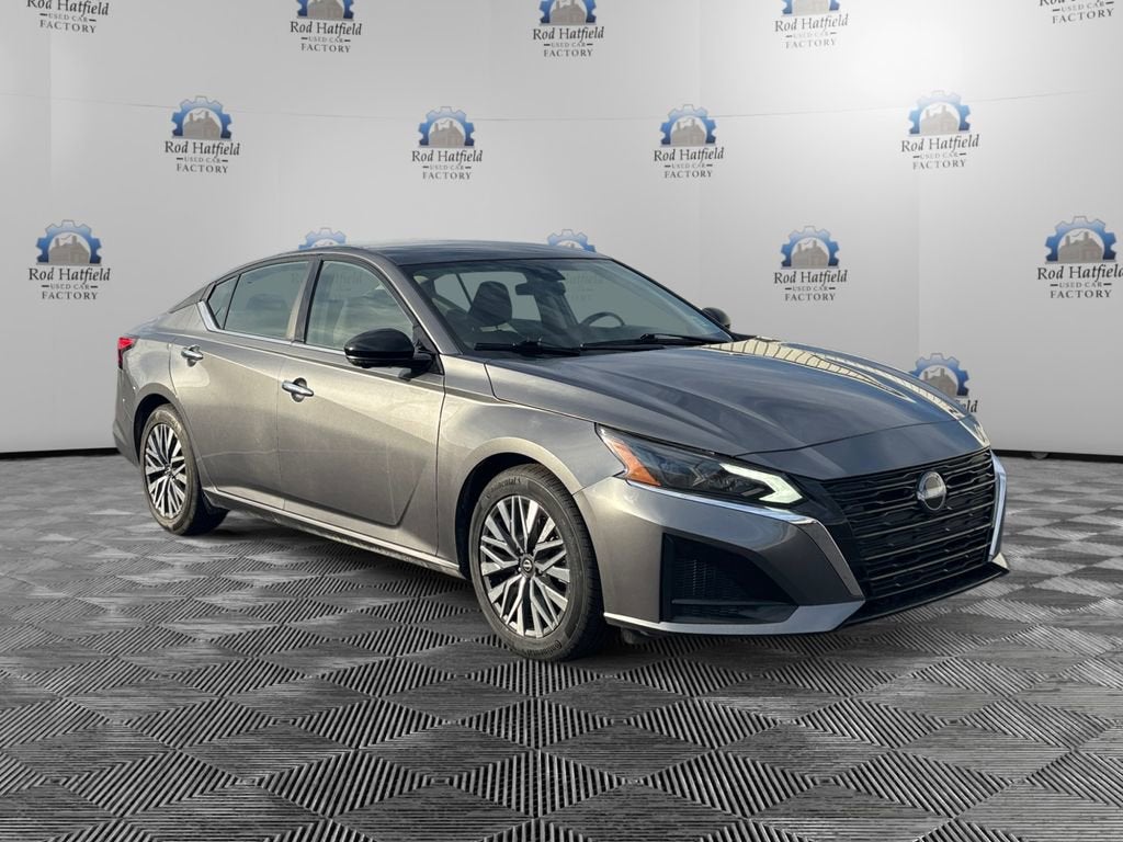 2024 Nissan Altima SV FWD
