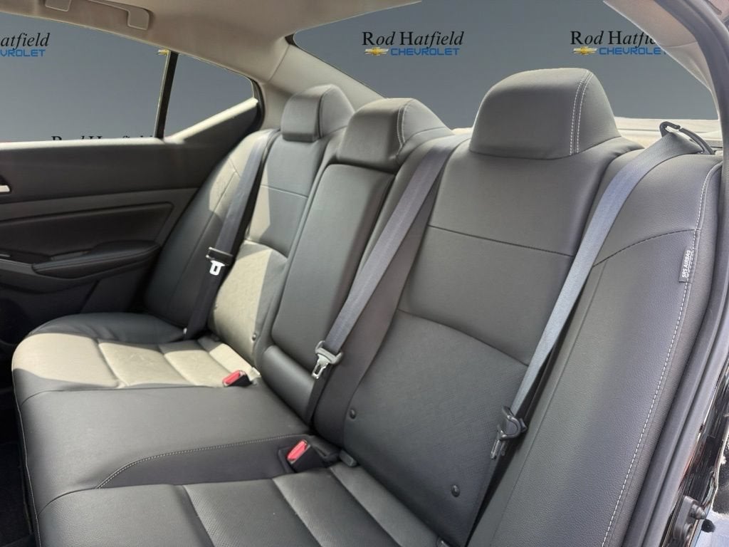 2025 Nissan Altima SL FWD