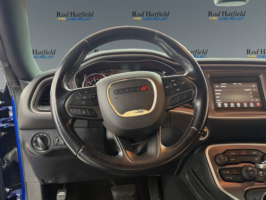 2022 Dodge Challenger SXT
