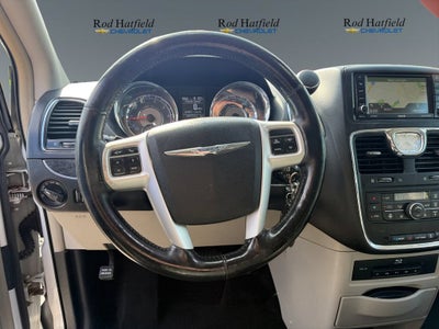 2015 Chrysler Town & Country Touring-L