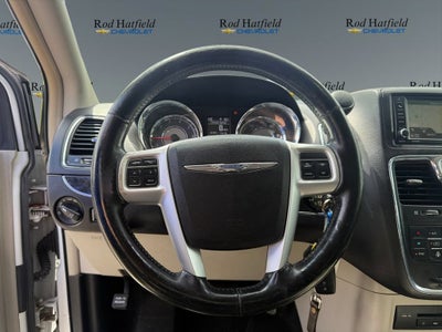 2015 Chrysler Town & Country Touring-L