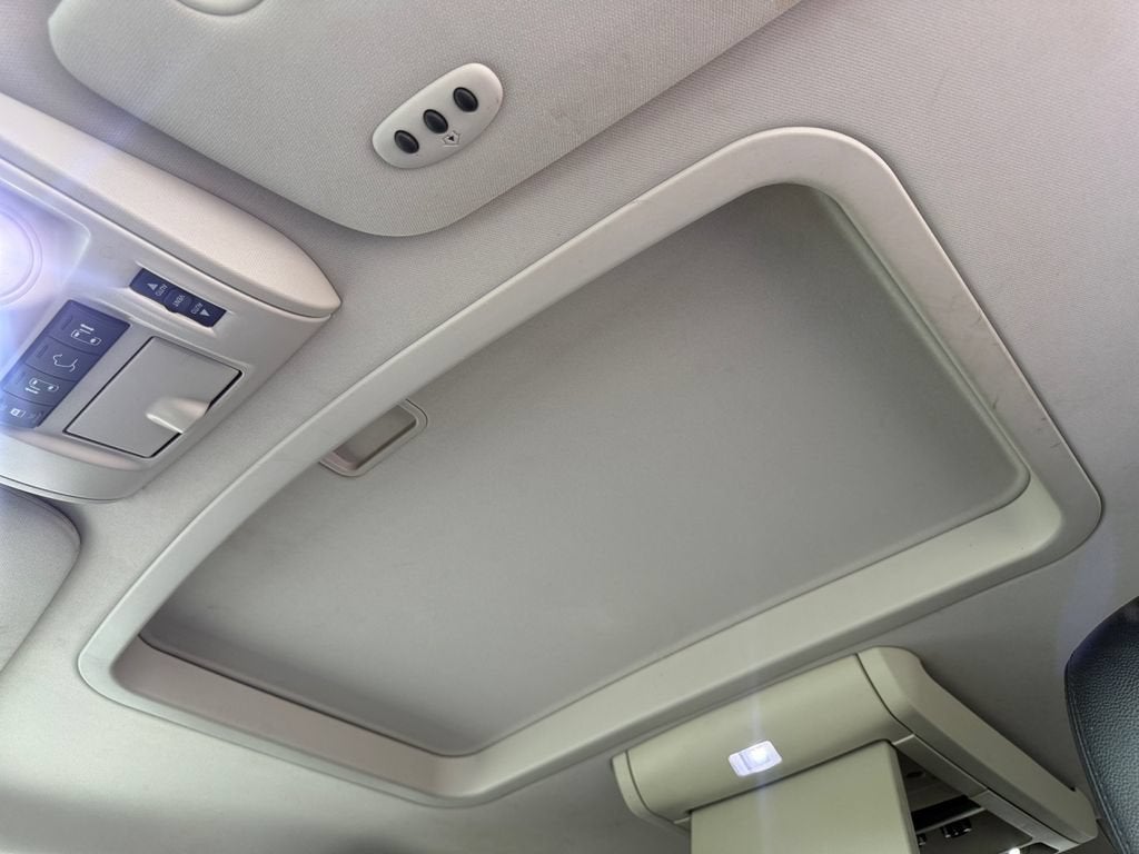 2015 Chrysler Town & Country Touring-L