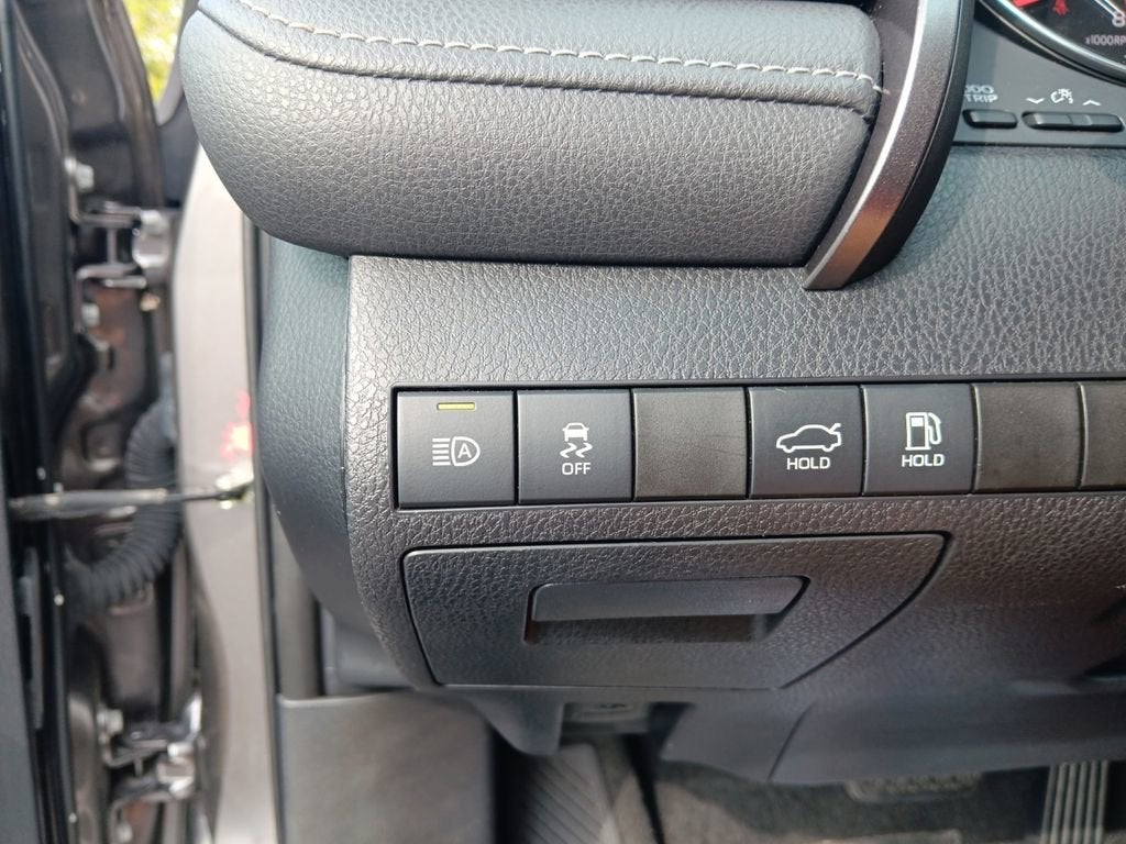 2020 Toyota Camry XSE V6