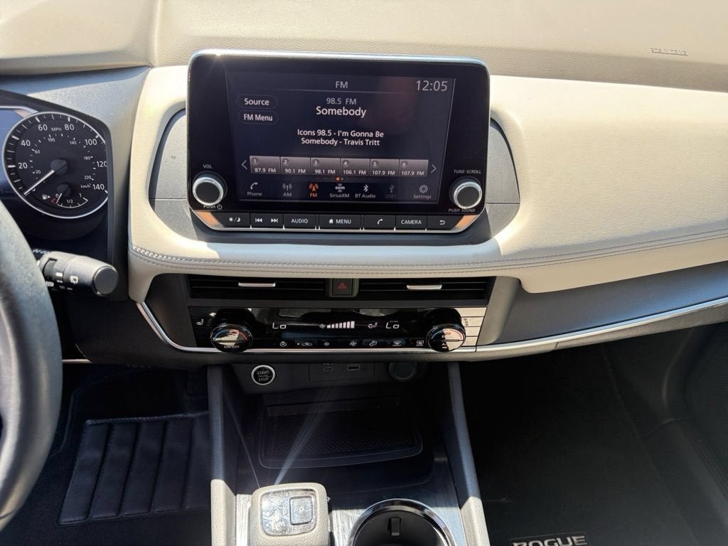 2023 Nissan Rogue SV FWD
