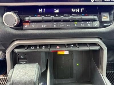 2022 Toyota Tundra 4WD Limited