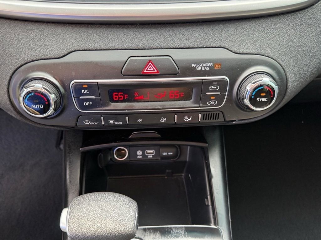 2019 Kia Sorento LX V6