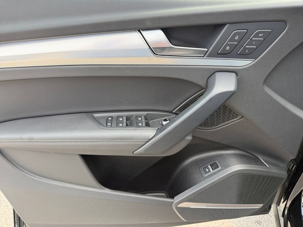 2025 Audi Q5 Premium Plus 45 TFSI S line quattro S tronic