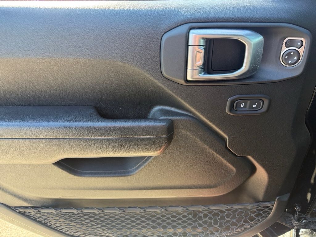 2023 Jeep Wrangler 2-Door Willys 4x4