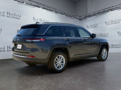 2025 Jeep Grand Cherokee Laredo X 4x4