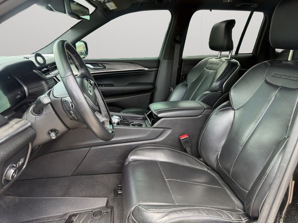 2022 Jeep Grand Cherokee Overland 4x4