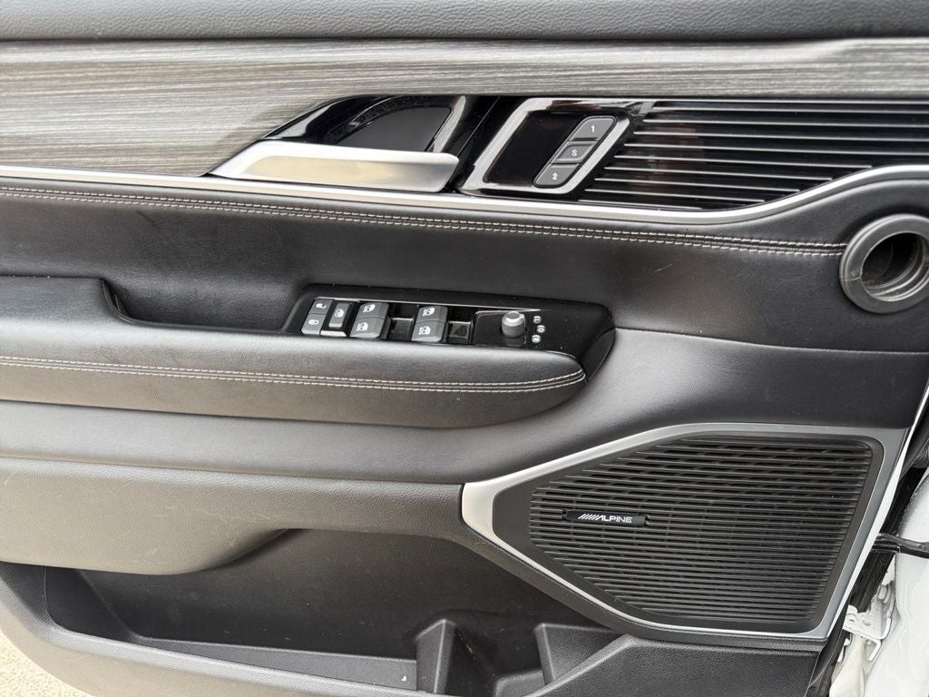 2024 Jeep Wagoneer L Series II 4x4