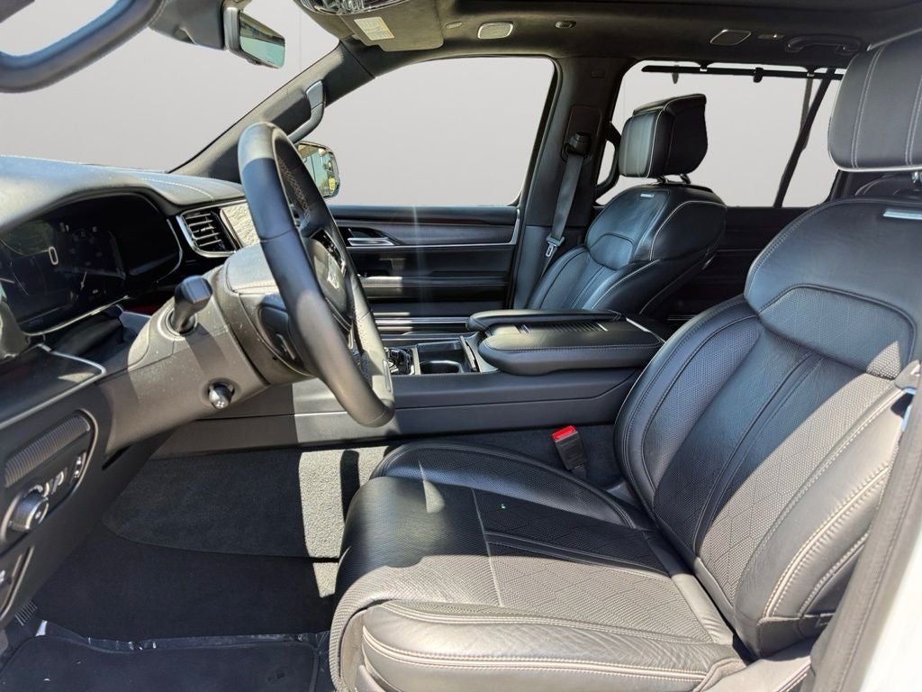 2024 Jeep Grand Wagoneer L Series II 4x4