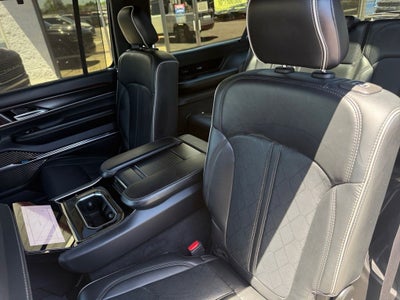 2024 Jeep Grand Wagoneer L Series II 4x4