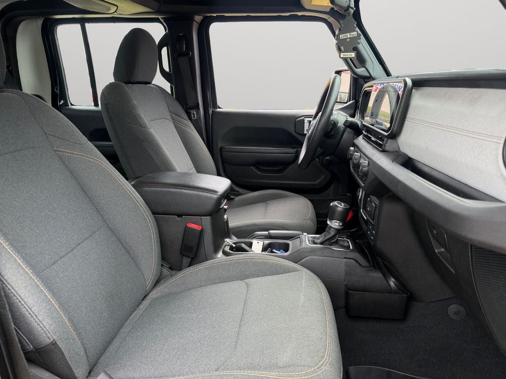 2024 Jeep Gladiator Sport