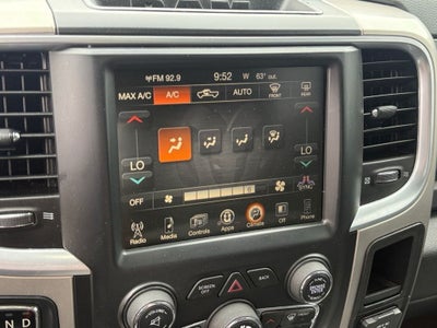 2017 RAM 1500 Big Horn Crew Cab 4x4 5'7' Box