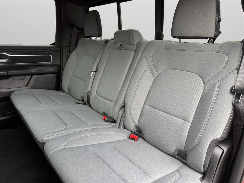 2023 RAM 1500 Big Horn Crew Cab 4x2 5'7' Box