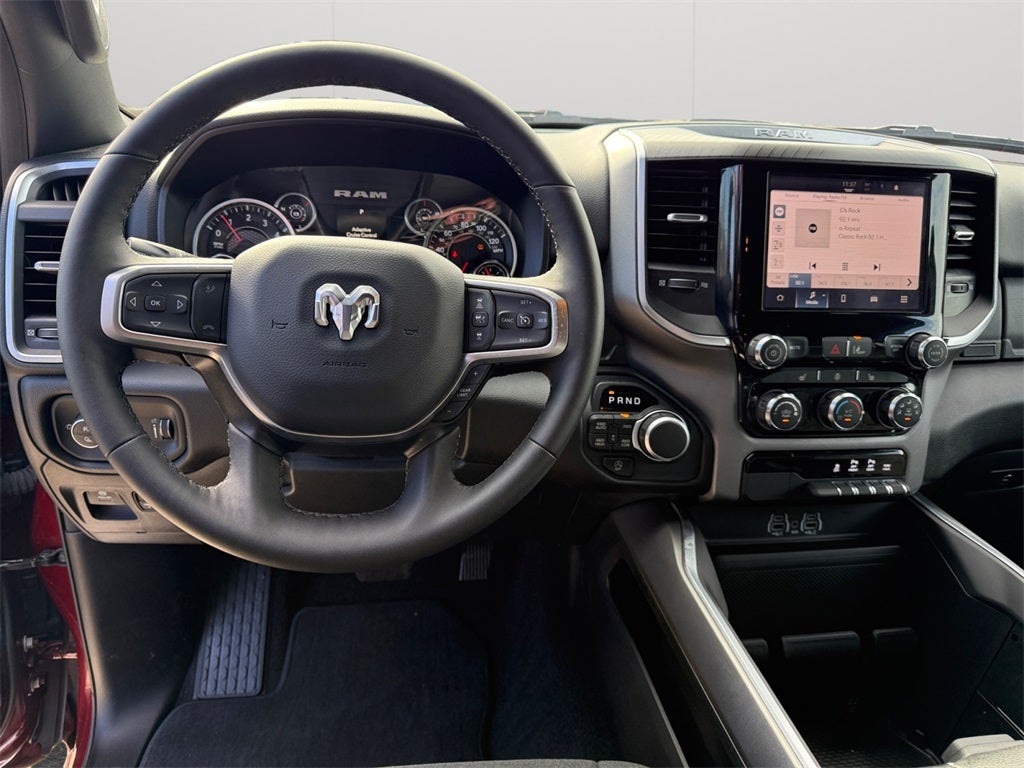 2025 RAM 1500 Big Horn Crew Cab 4x4 5'7' Box