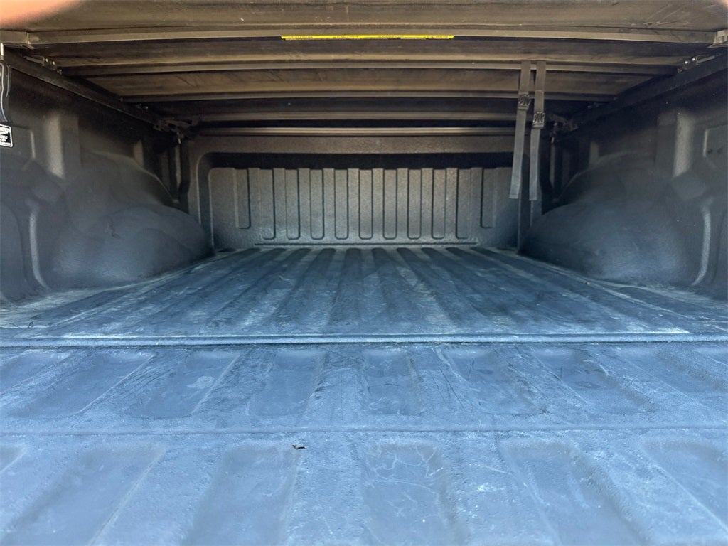 2019 RAM 1500 Laramie Crew Cab 4x4 5'7' Box