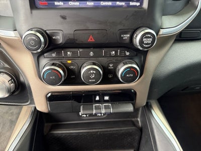 2020 RAM 1500 Laramie Quad Cab 4x4 6'4' Box