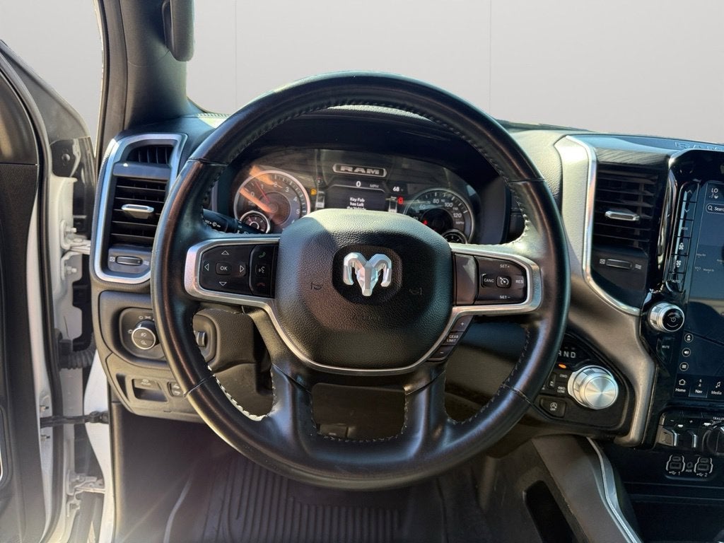 2023 RAM 1500 Laramie Crew Cab 4x4 5'7' Box
