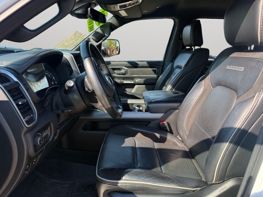 2021 RAM 1500 Laramie Crew Cab 4x4 6'4' Box