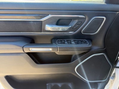 2021 RAM 1500 Laramie Crew Cab 4x4 6'4' Box