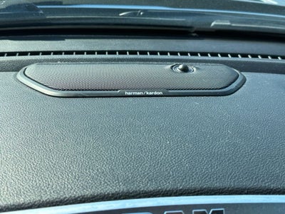 2021 RAM 1500 Laramie Crew Cab 4x4 6'4' Box