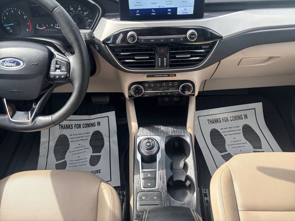 2022 Ford Escape SEL