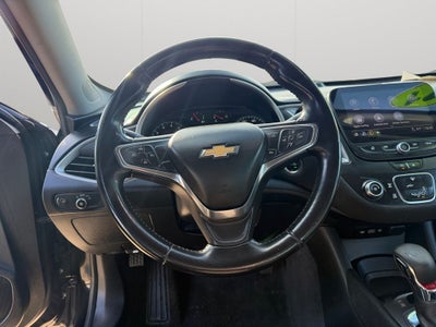 2021 Chevrolet Malibu FWD RS