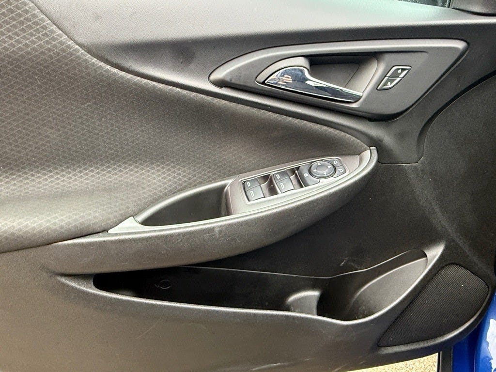 2023 Chevrolet Malibu FWD RS