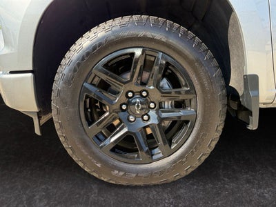 2024 Chevrolet Silverado 1500 4WD Crew Cab Short Bed Custom