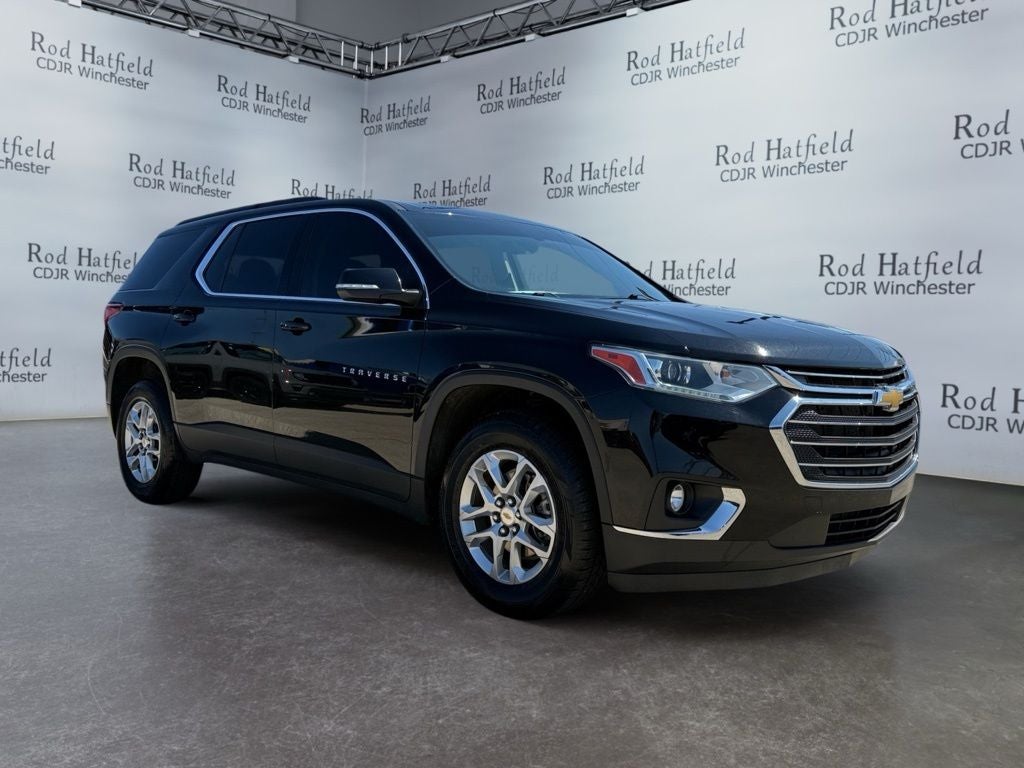 2021 Chevrolet Traverse AWD LT Cloth