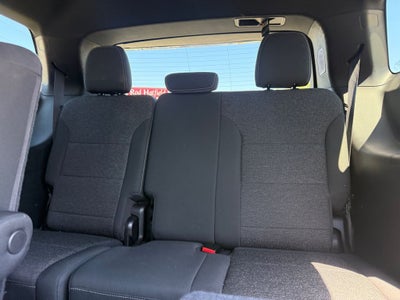 2025 Chevrolet Traverse AWD LT