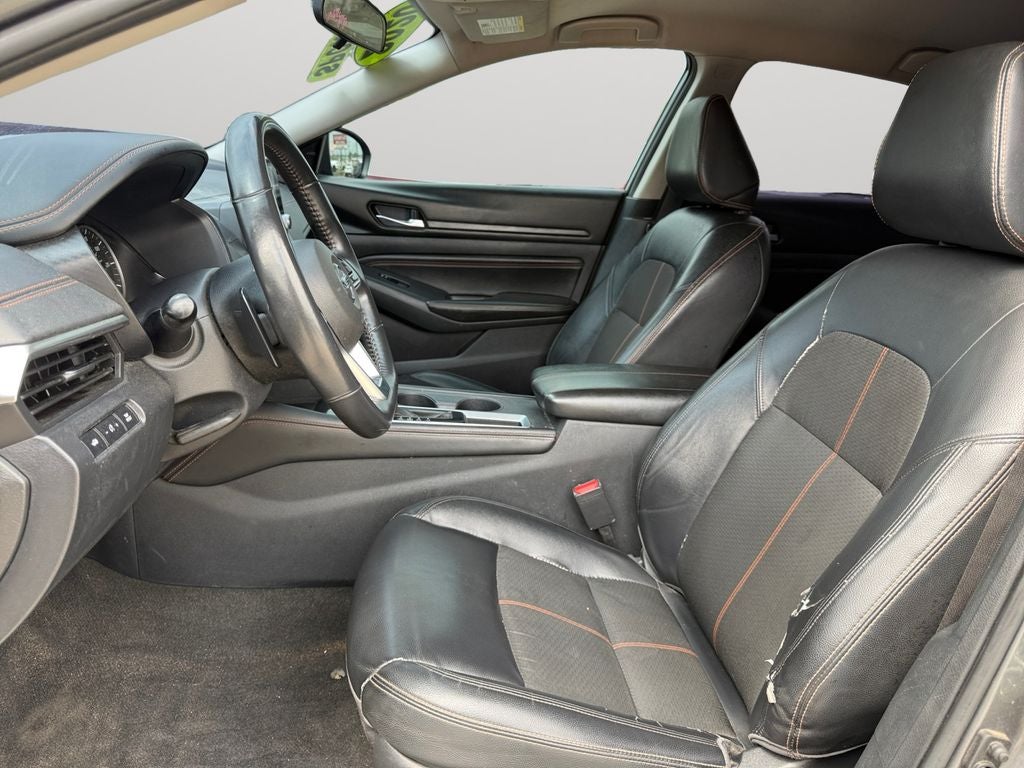 2020 Nissan Altima SR FWD
