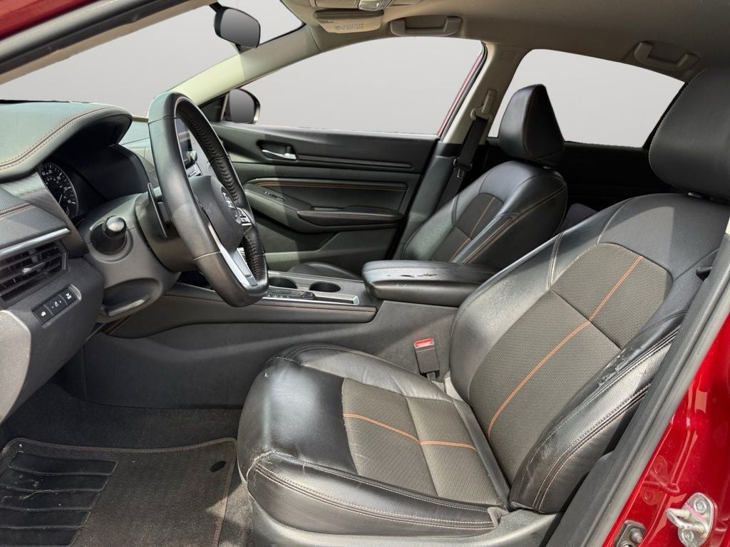 2021 Nissan Altima SR FWD