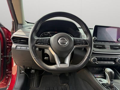 2021 Nissan Altima SR FWD