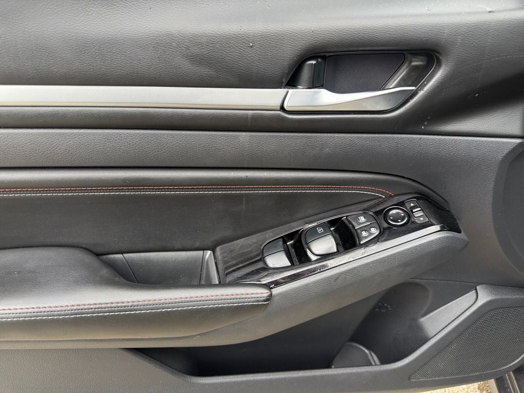2023 Nissan Altima SR Intelligent AWD