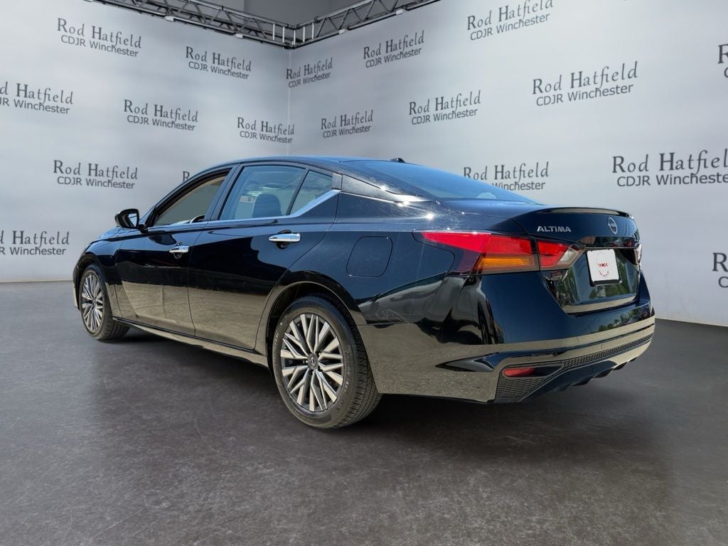 2023 Nissan Altima SV FWD